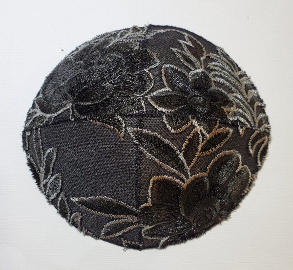 Black Embroidery Flower Saucer