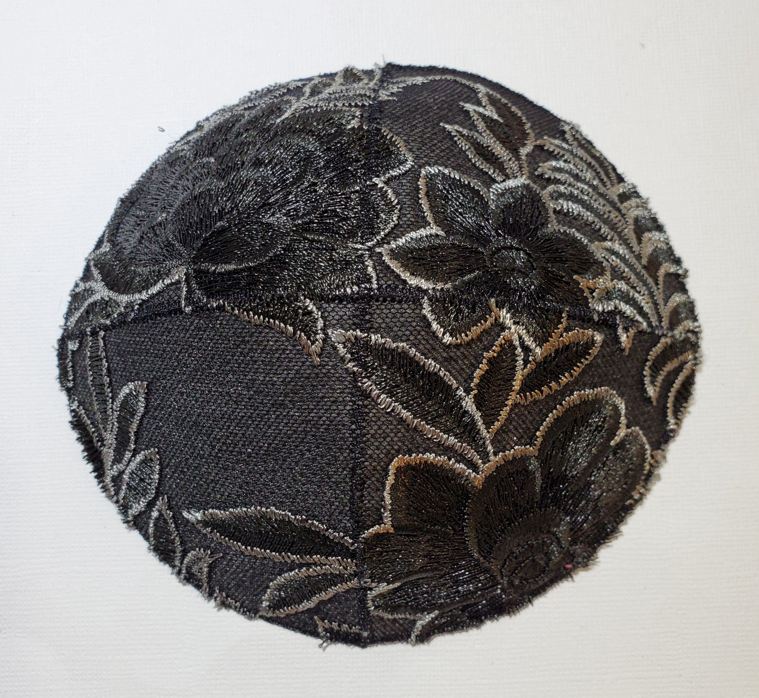 Black Embroidery Flower Saucer